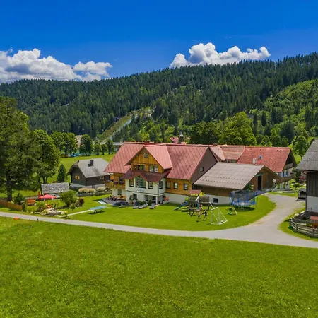 Forsterhof Bauernhof *