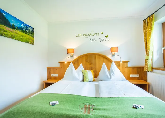 Forsterhof Vakantieboerderij *